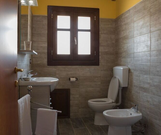 مبيت وإفطار Arroccas De Is Istellas