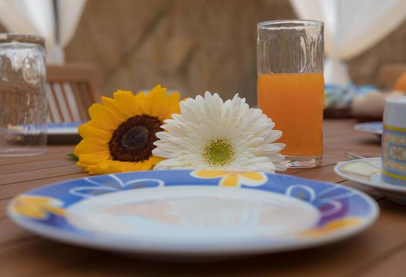 مبيت وإفطار Arroccas De Is Istellas