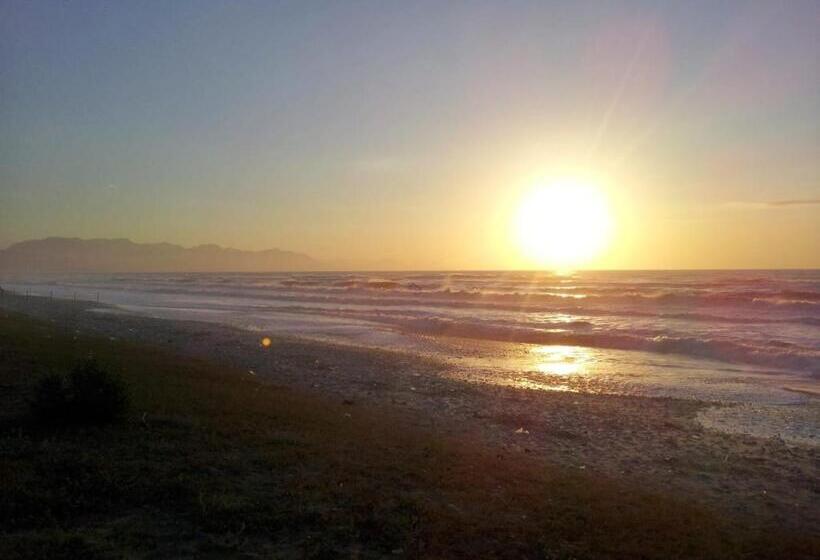 ベッドアンドブレックファースト Beb Oasi Marina