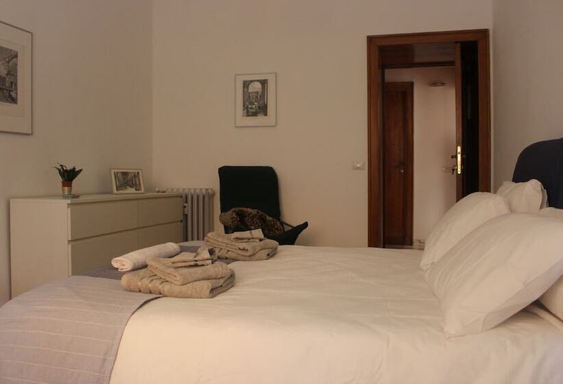 تختخواب و صبحانه Dad S Atelier