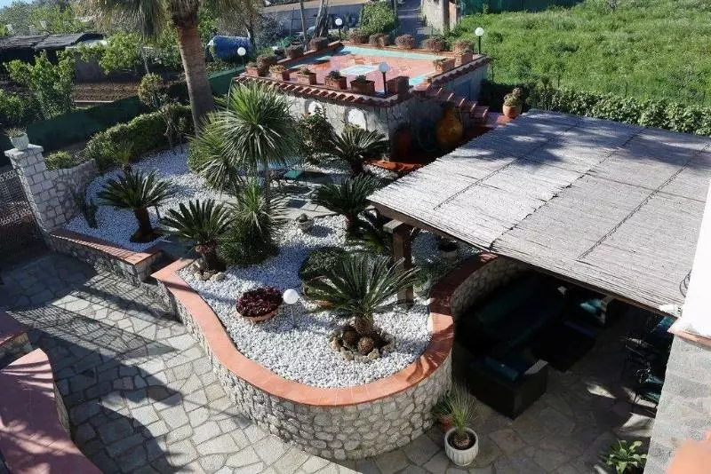 ベッドアンドブレックファースト La Cicas