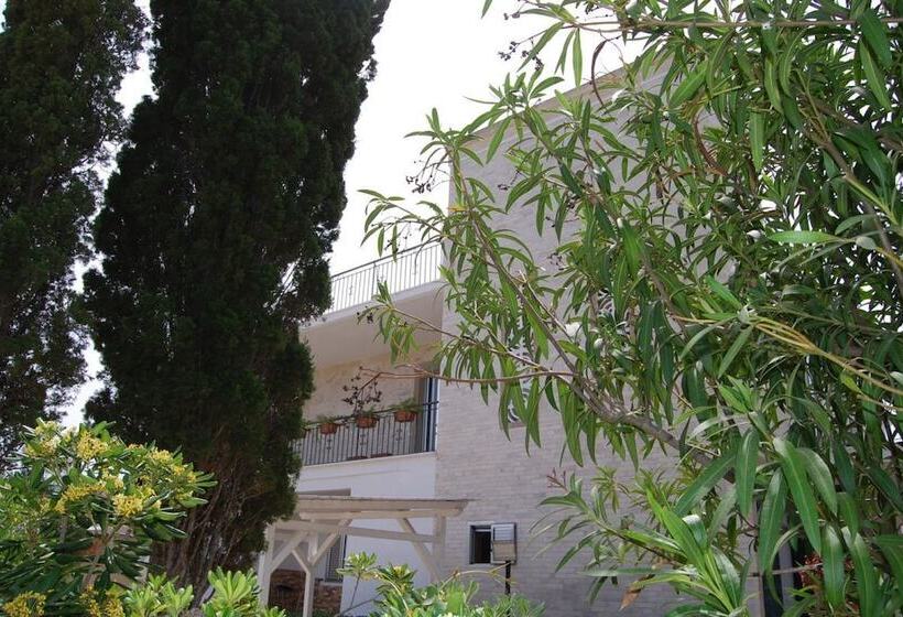 مبيت وإفطار La Palude Del Conte