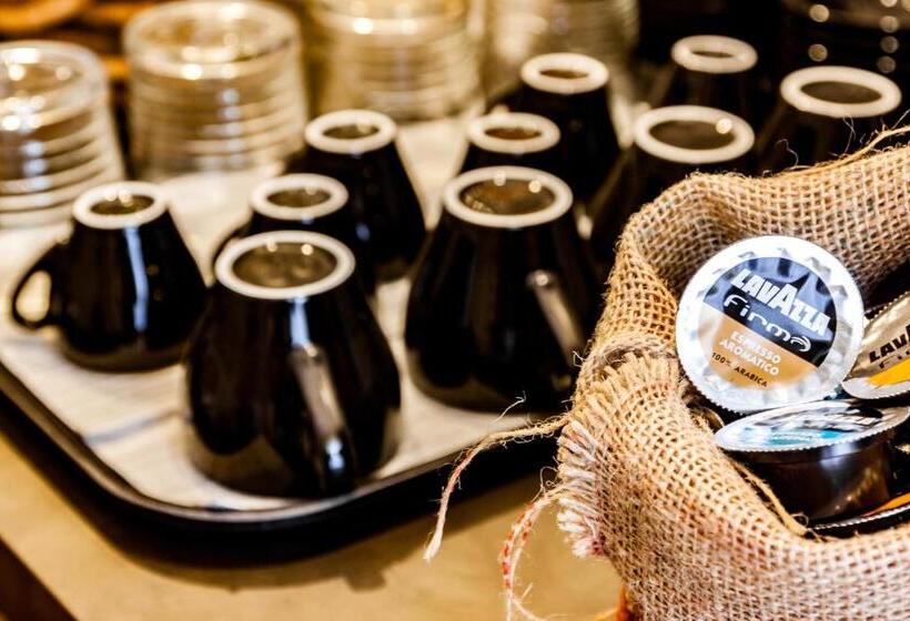 تختخواب و صبحانه Travel Station Bedandbreakfast