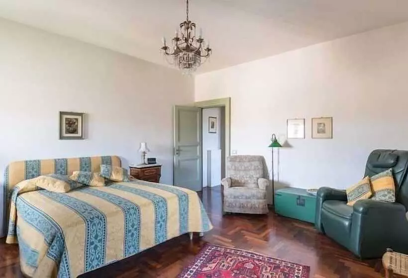 Aamiaismajoitus (B&B) Villa Fortezza Bruno