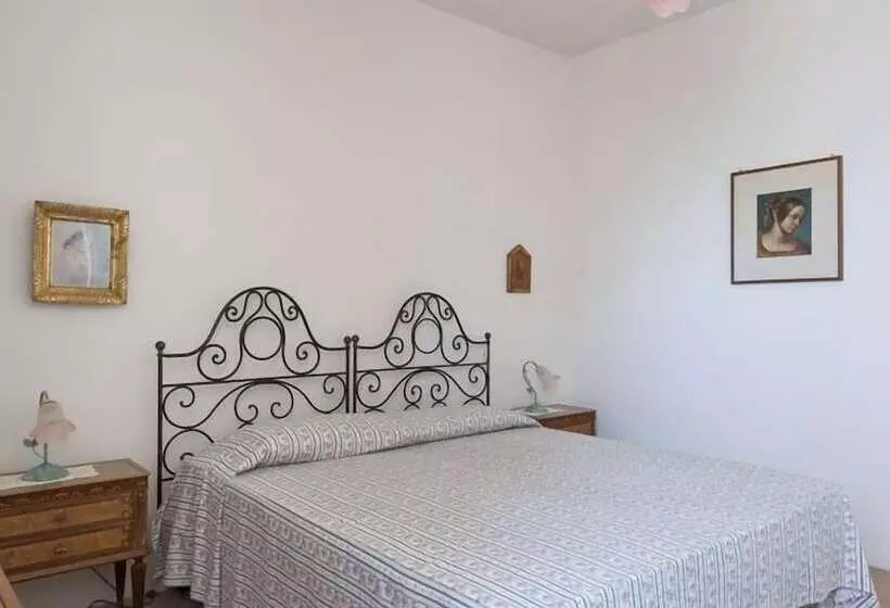 Aamiaismajoitus (B&B) Villa Fortezza Bruno