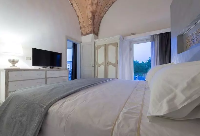 Aamiaismajoitus (B&B) Villa Starace Suites Et Appartements