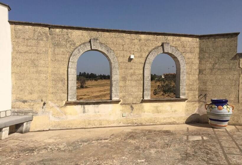 צימר Villa Starace Suites Et Appartements