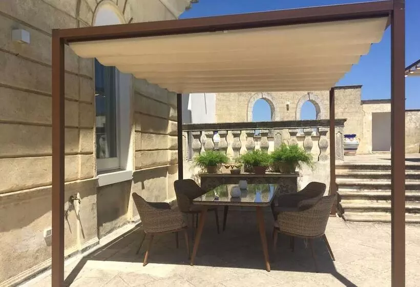 Aamiaismajoitus (B&B) Villa Starace Suites Et Appartements