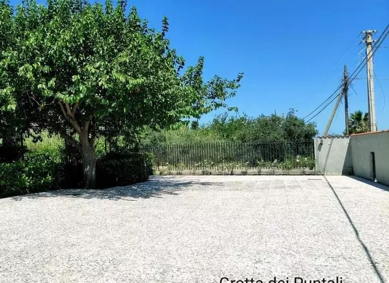 Grotta Dei Puntali B&b