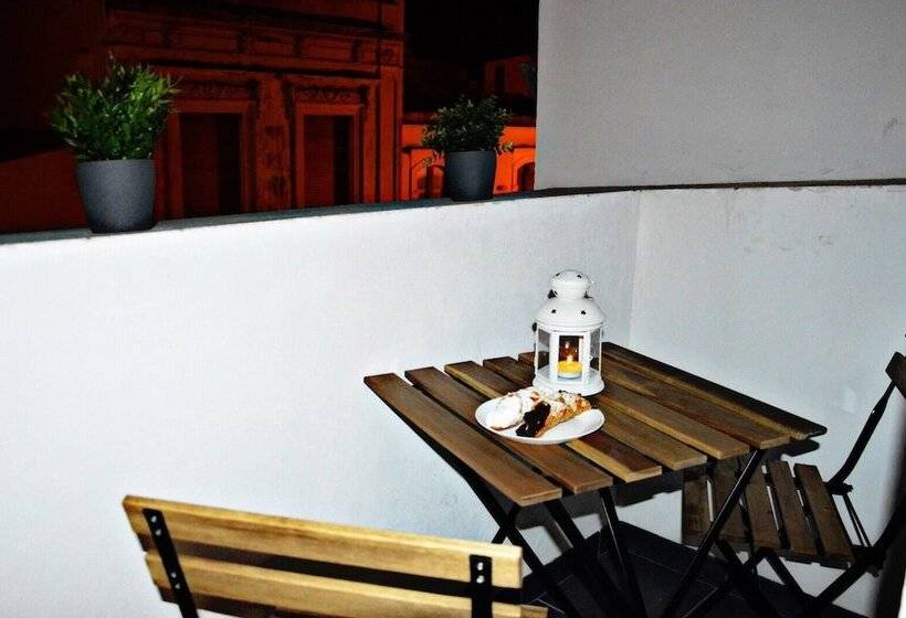 پانسیون Amunì