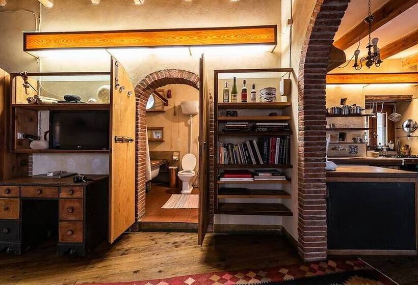 بنسيون Palazzu Stidda