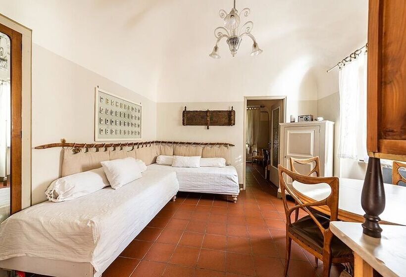 بنسيون Palazzu Stidda