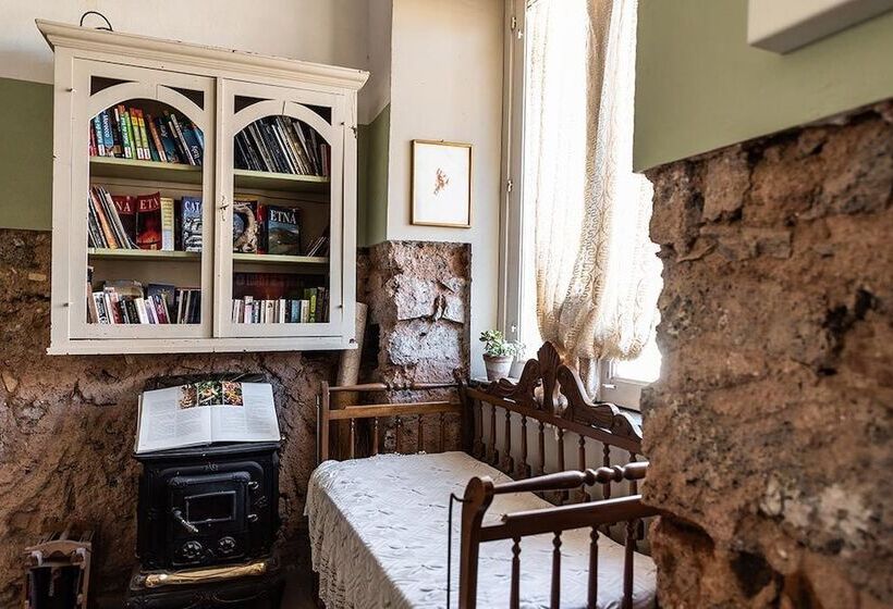 بنسيون Palazzu Stidda