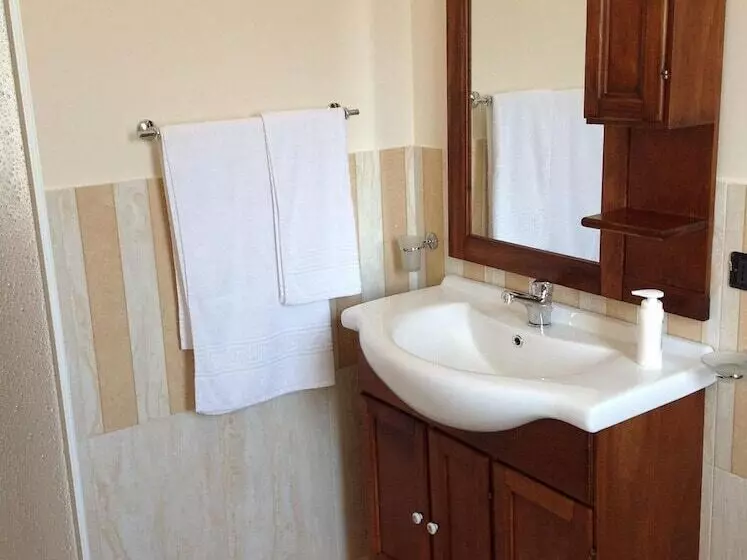 Bed And Breakfast Piano Del Re