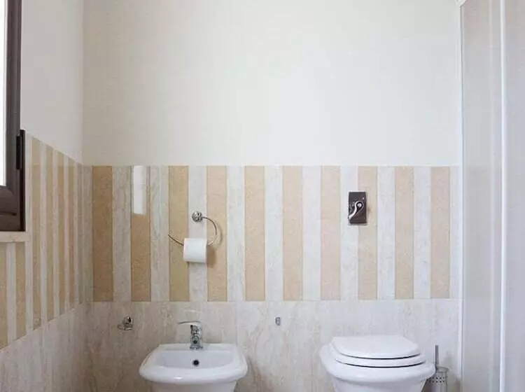 Bed And Breakfast Piano Del Re