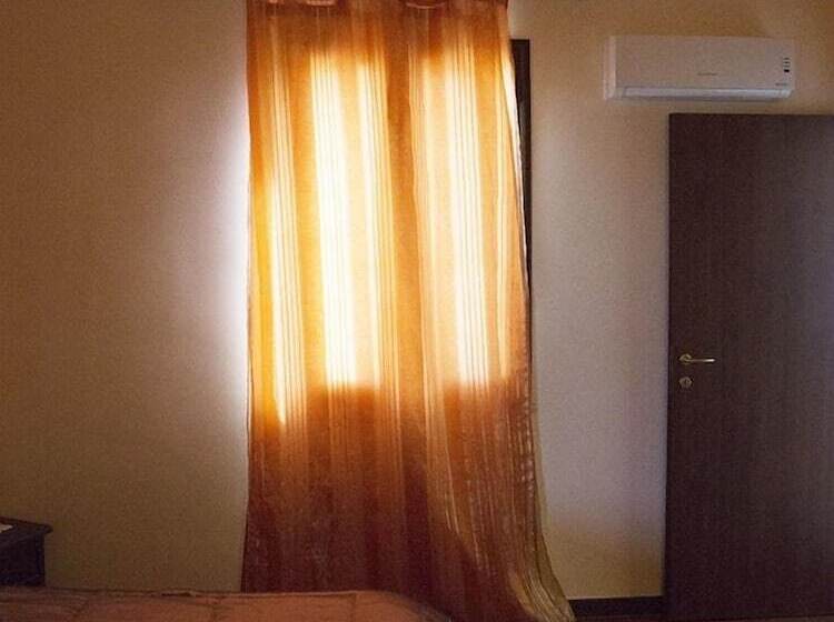 Bed And Breakfast Piano Del Re