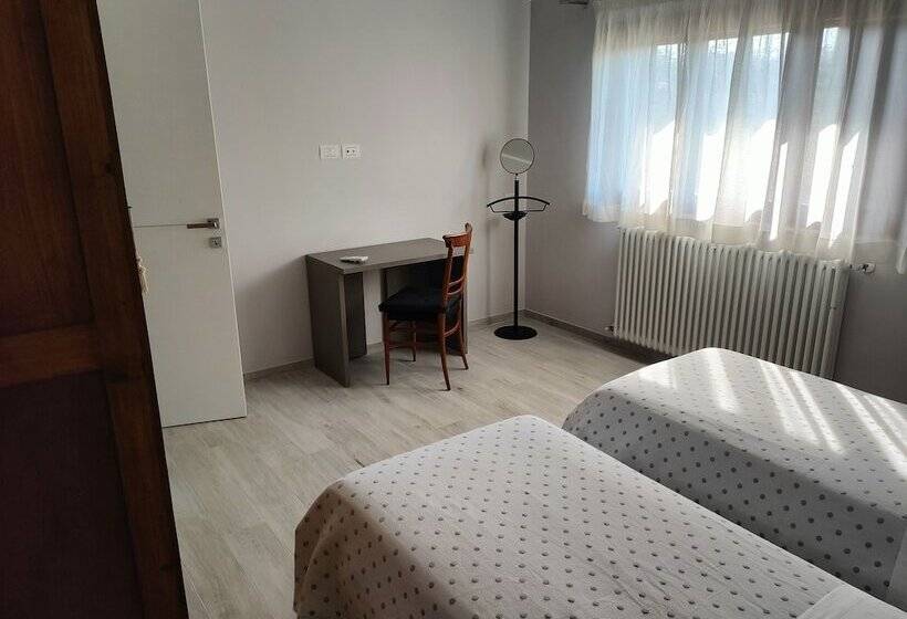 田舎風ホテル Agriturismo Il Pettirosso