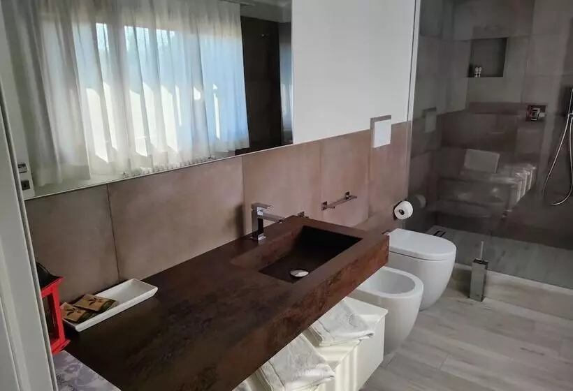 Maaseutuhotelli Agriturismo Il Pettirosso