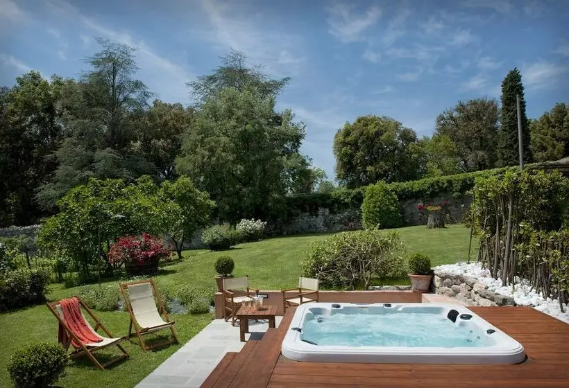 Maaseutuhotelli Agriturismo La Chiusa Di Nanni