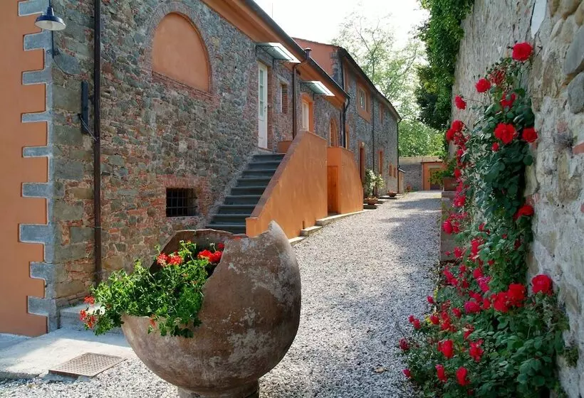 Maaseutuhotelli Agriturismo La Chiusa Di Nanni