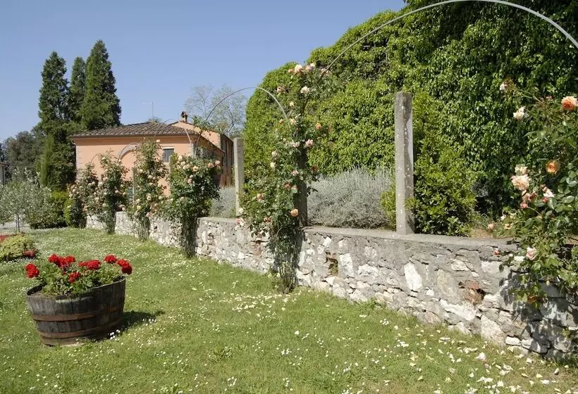 Maaseutuhotelli Agriturismo La Chiusa Di Nanni