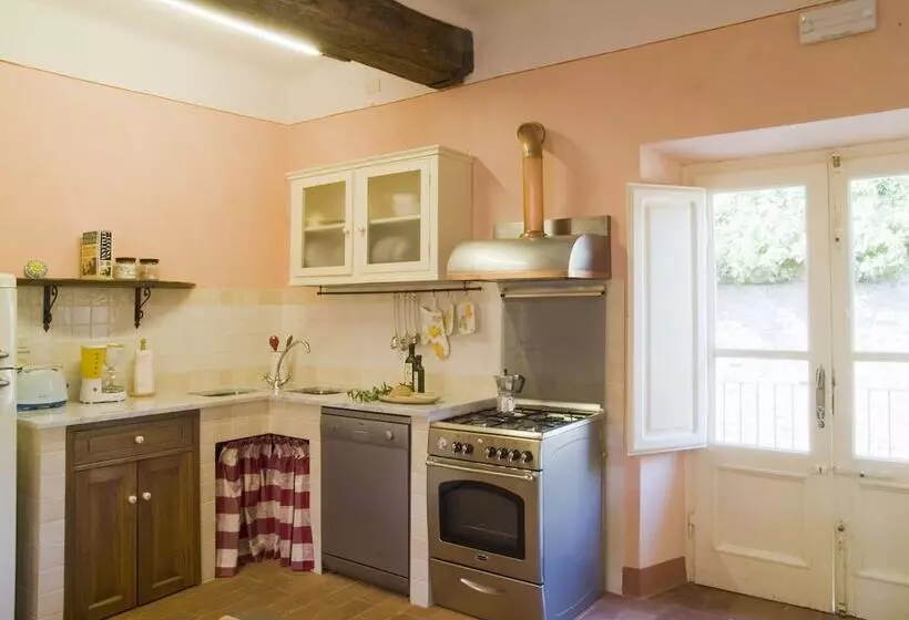 Maaseutuhotelli Agriturismo La Chiusa Di Nanni