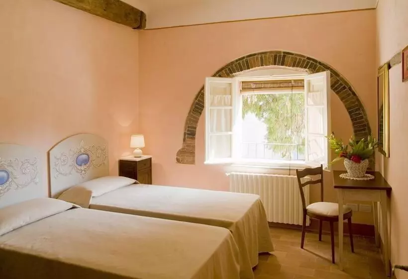 Maaseutuhotelli Agriturismo La Chiusa Di Nanni