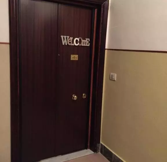 پانسیون Ari Guest House