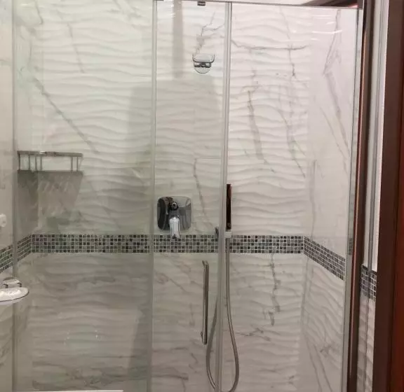 پانسیون Ari Guest House