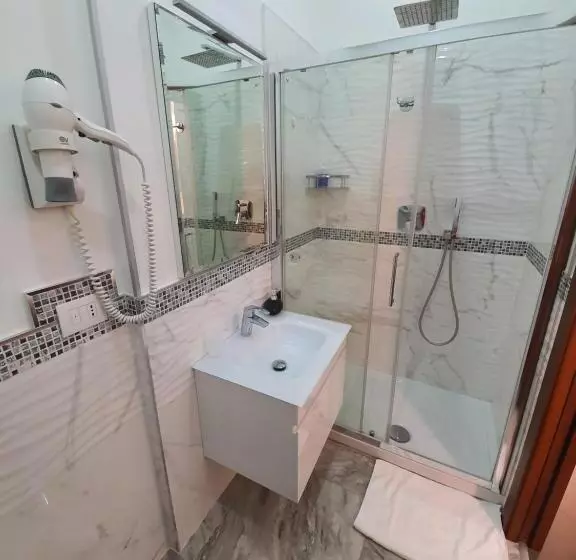پانسیون Ari Guest House