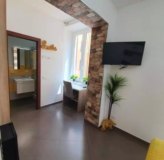 پانسیون Ari Guest House