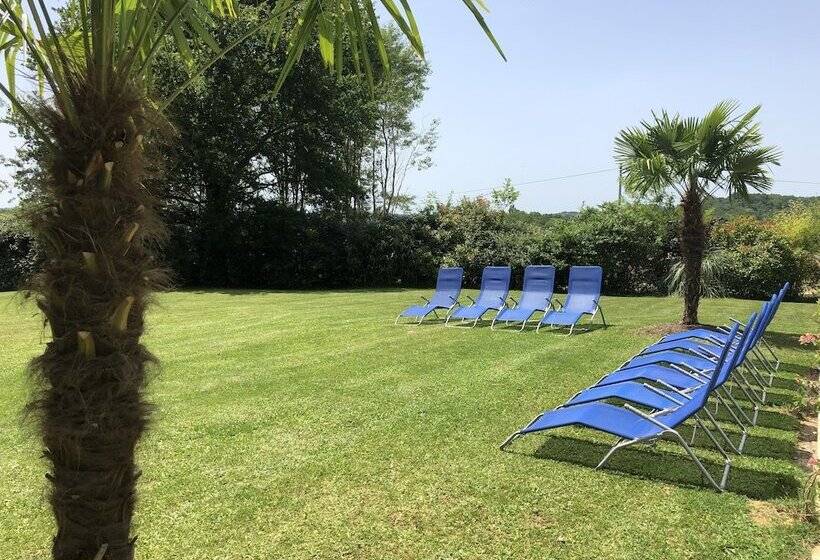 Пансион Domaine De Chalamard Chambres D Hôtes