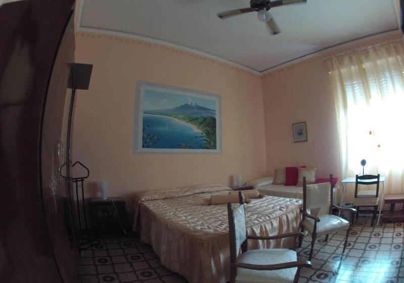 B&b I Delfini Di Casa Paola