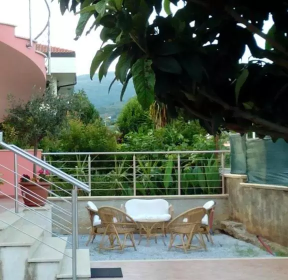 Aamiaismajoitus (B&B) 60quattro Bedrooms