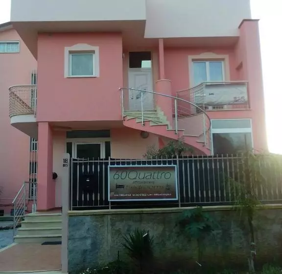 Aamiaismajoitus (B&B) 60quattro Bedrooms