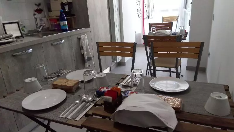 تختخواب و صبحانه Casa Dell Artista 2