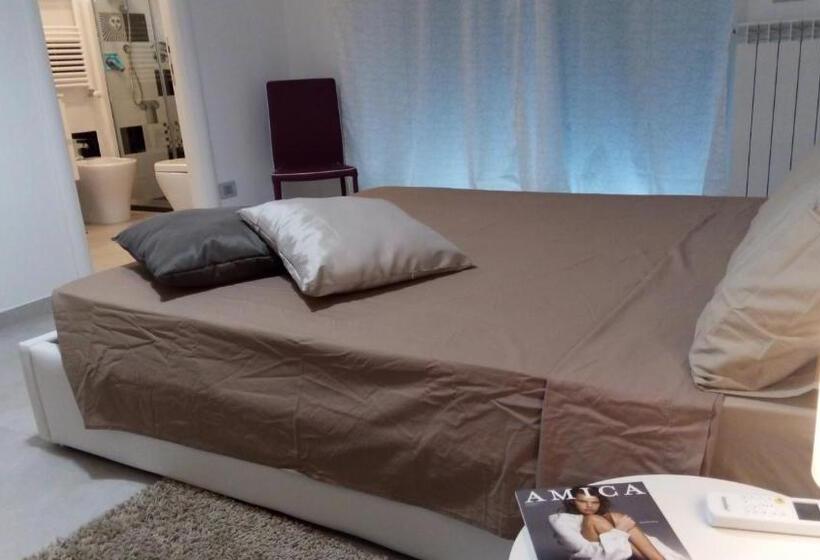 تختخواب و صبحانه Casa Dell Artista 2