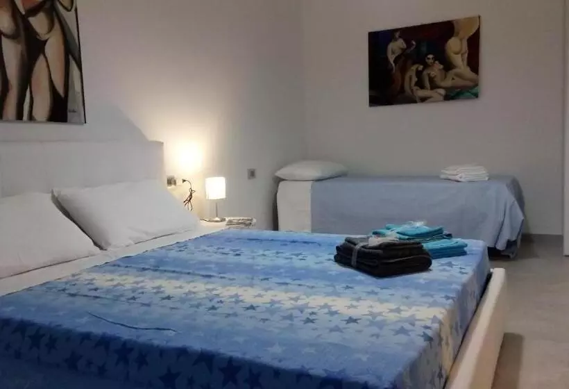 تختخواب و صبحانه Casa Dell Artista 2