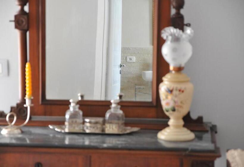 مبيت وإفطار Casa Sipione Papa