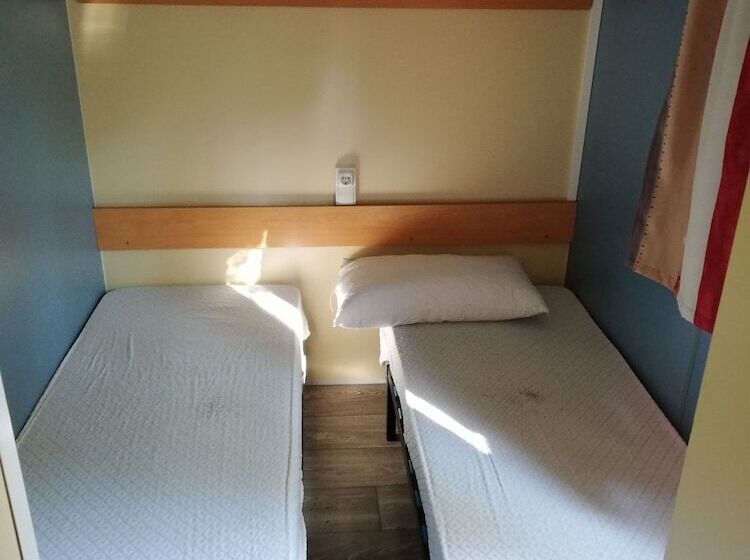 ホテル Camping Lo Ionio