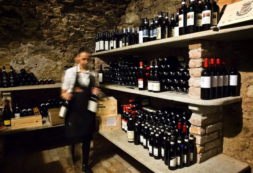 هتل Osteria Senza Fretta Affittacamere