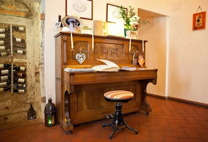 هتل Osteria Senza Fretta Affittacamere