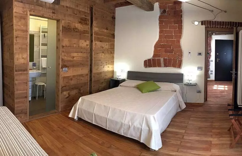 هتل Osteria Senza Fretta Affittacamere