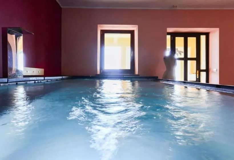 Maaseutuhotelli Cascina Il Faggio