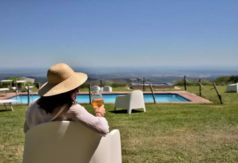 Maaseutuhotelli Cascina Il Faggio