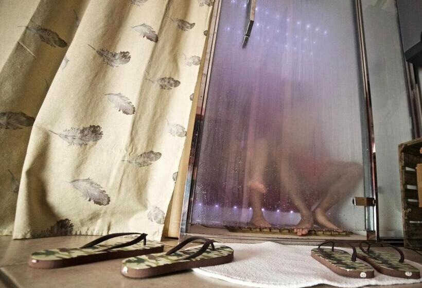 בית מלון כפרי Cascina Il Faggio