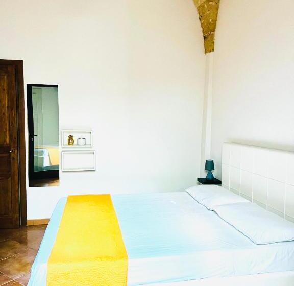 פנסיון Corte La Rosa