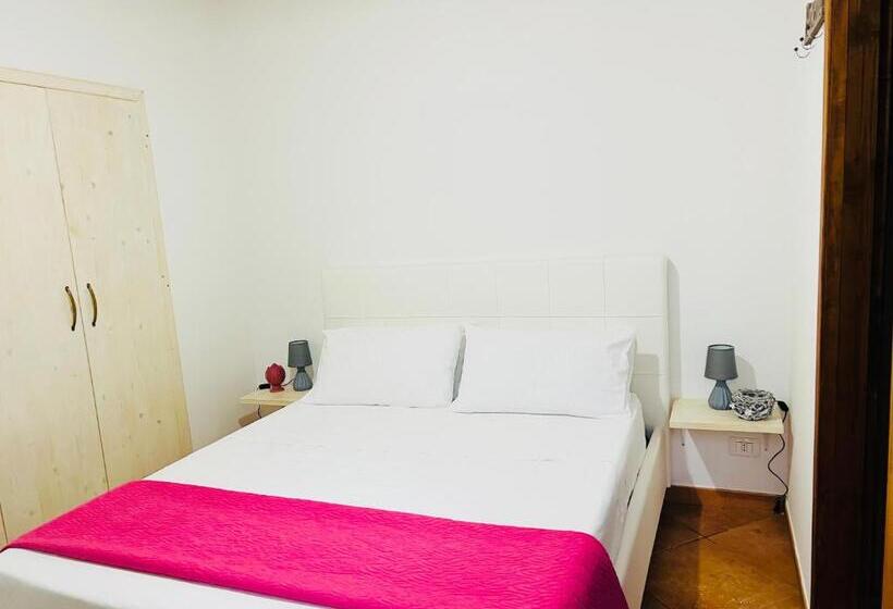 פנסיון Corte La Rosa