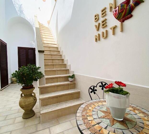 פנסיון Corte La Rosa