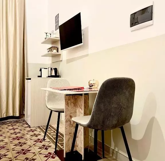 تختخواب و صبحانه Eccelsoleccese